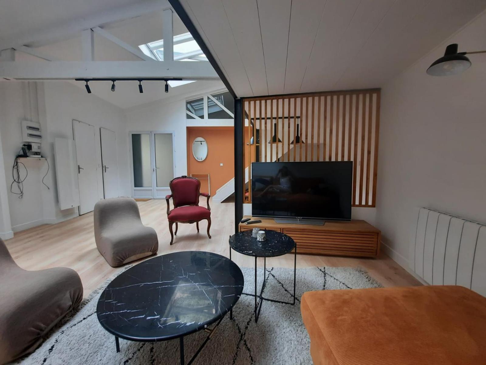 Loft 4-5 Personnes A Montmartre - Parking Prive Sur Reservation Parijs Buitenkant foto